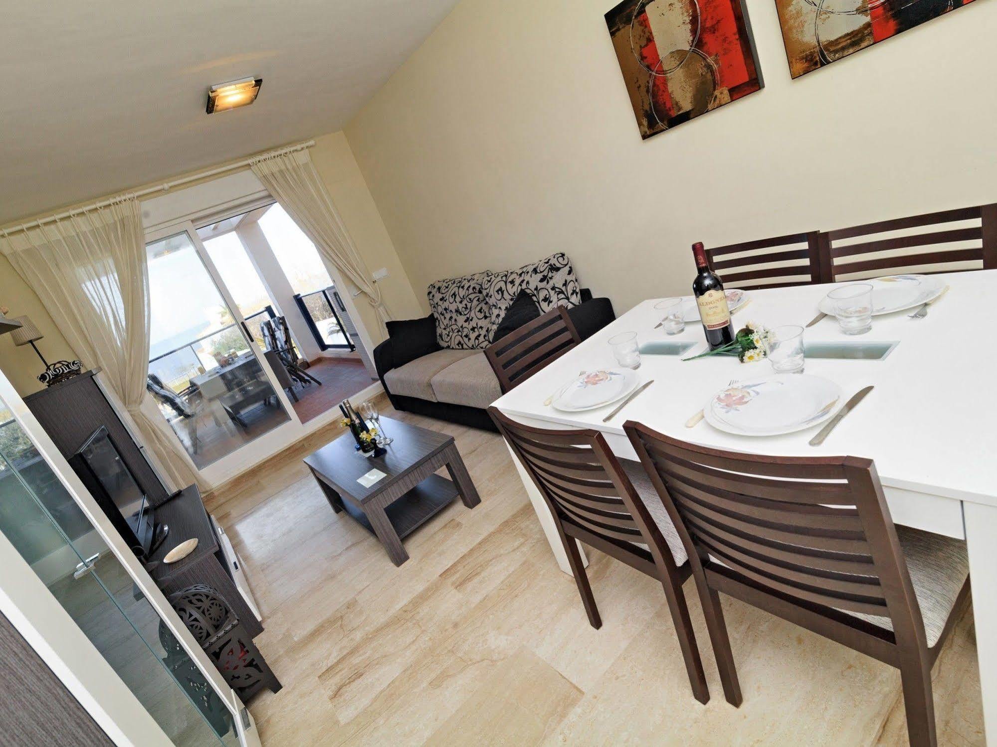 Apartamentos Almadraba Vyb เดเนีย ภายนอก รูปภาพ